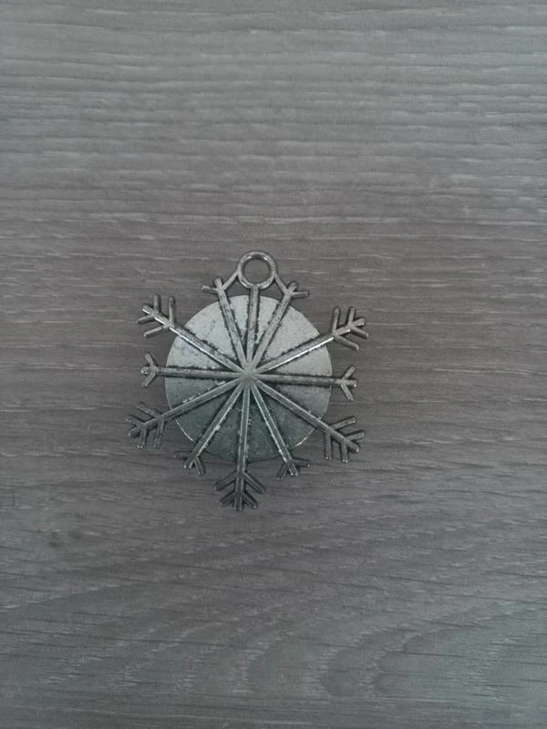 Pendente de Floco Cabochon em Vidro "Rainha das Neves" – photo 2